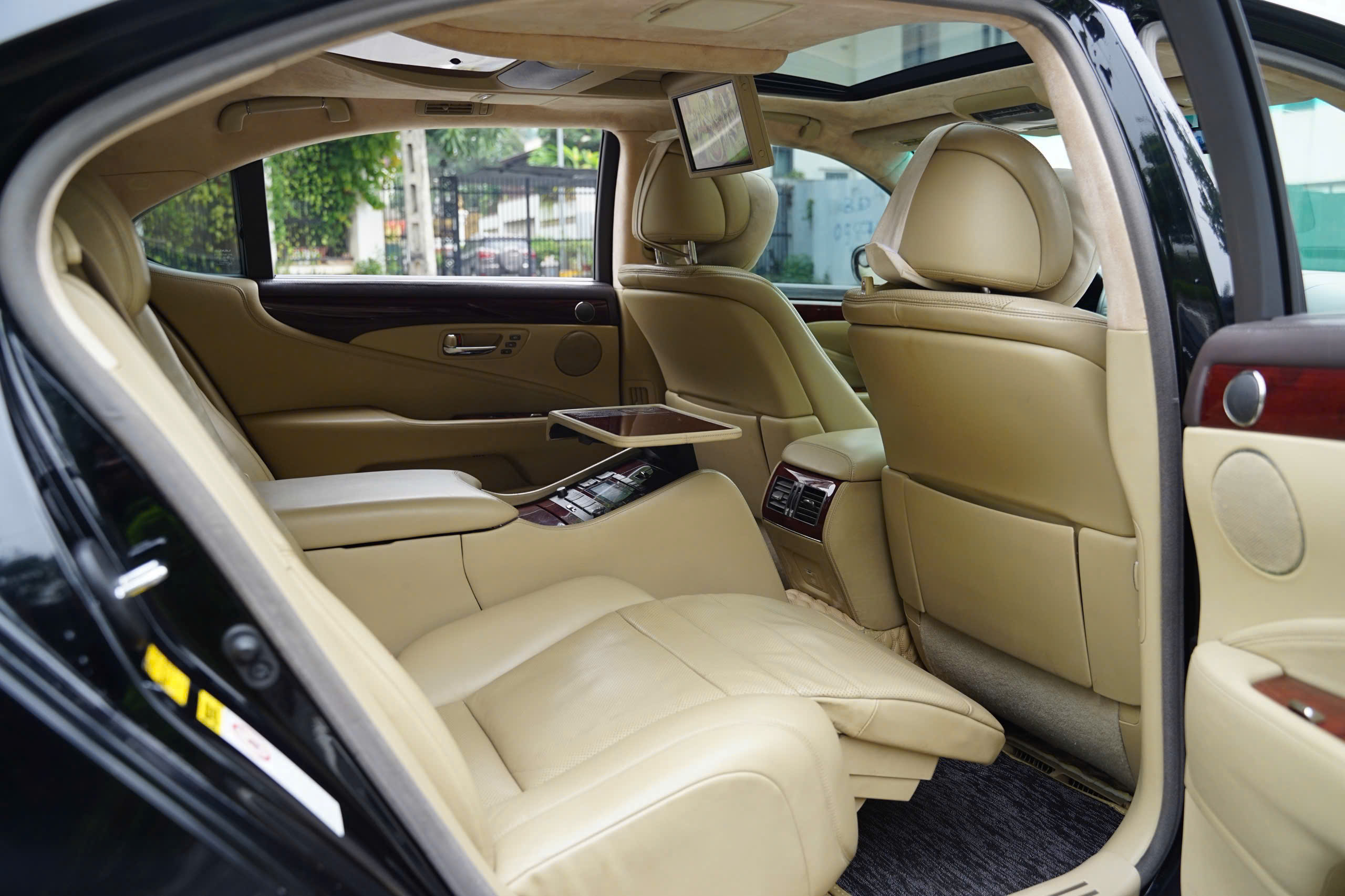 25531009739891010949