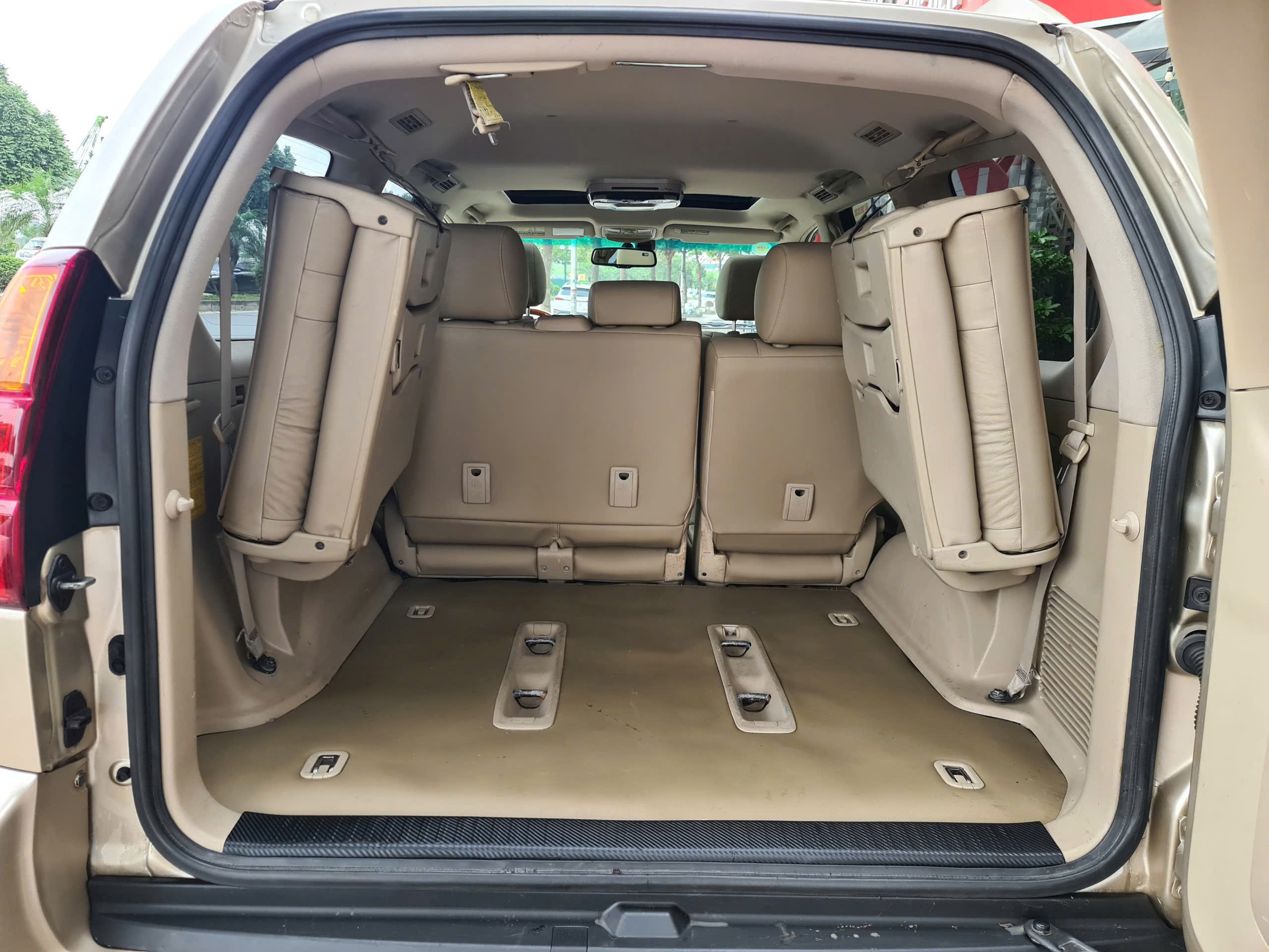 z7649473200424_005_c7f1268b602a41cbc4e4f2a90165226f