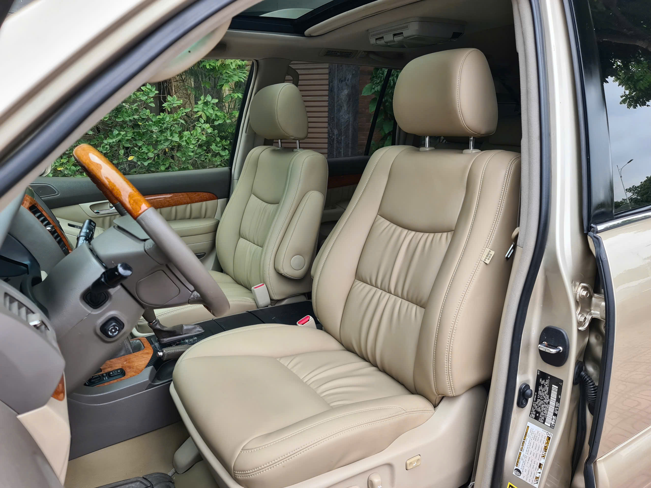 z7649473200424_007_af0d09c89809df074b42135f661f2625