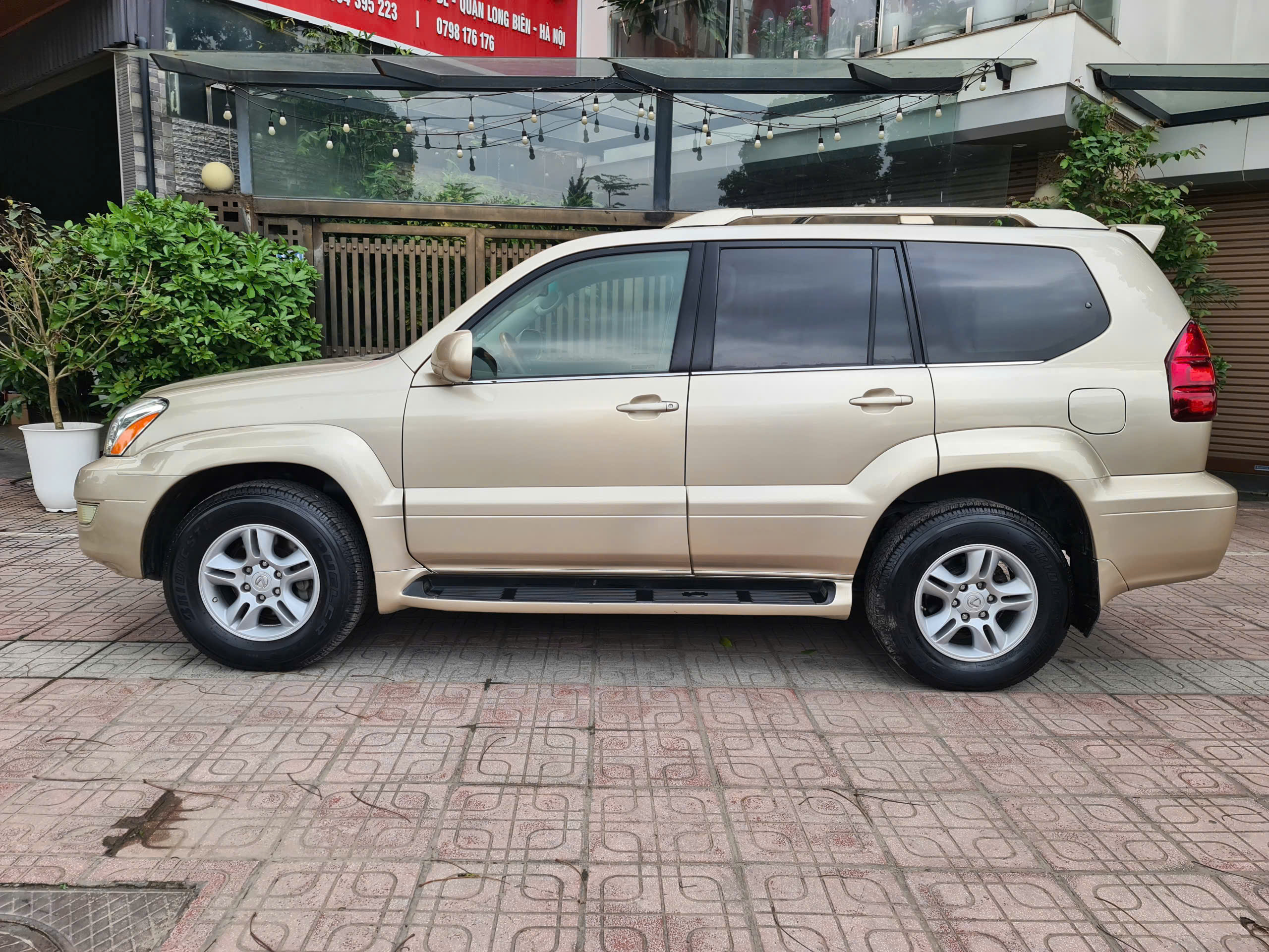 z7649473200424_022_5d54701a2c588199c08cfbc592f00cf5