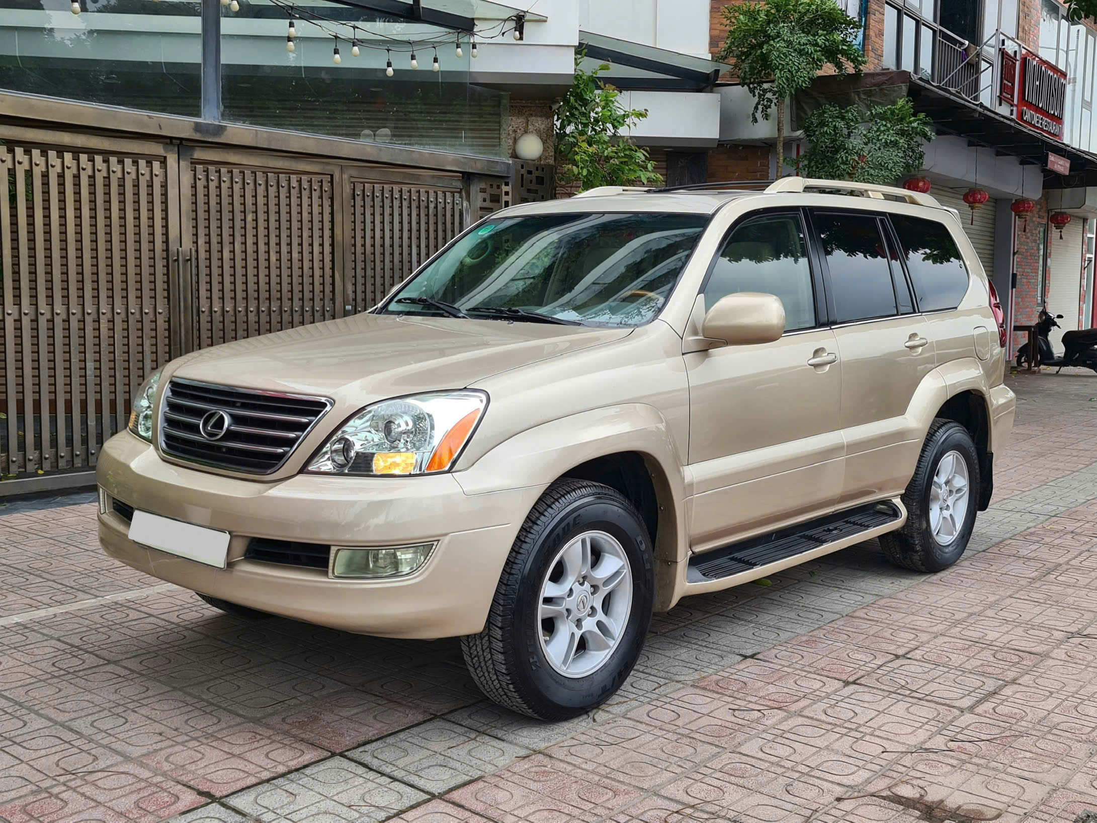 z7649473200424_024_0c53cbbfdbee2509df190d5748e97089